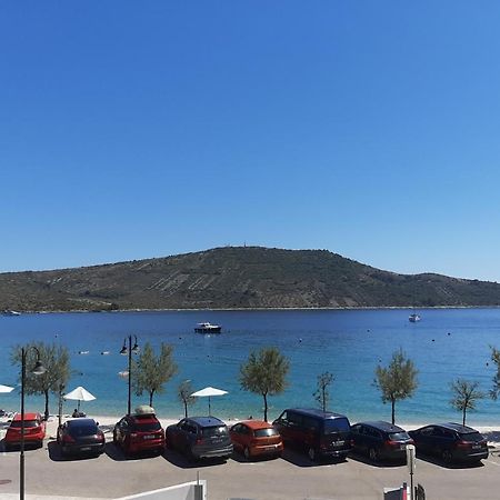 Apartments La Mare Primošten Exterior foto